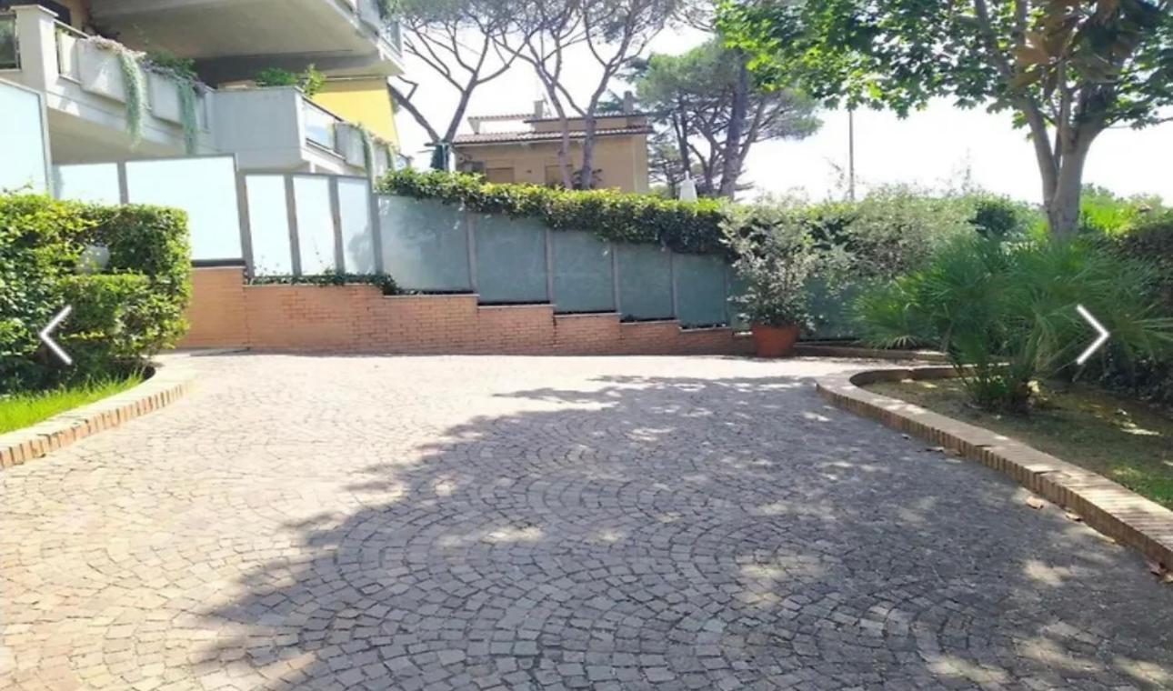Domus Apartments Roma Esterno foto